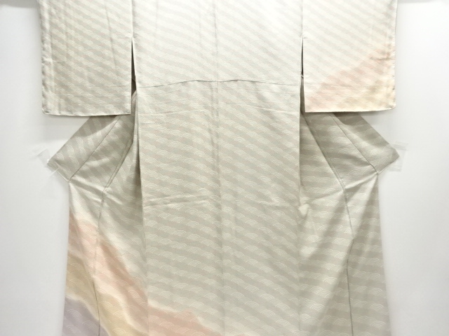 未使用品　仕立て上がり　青海波模様付け下げ小紋着物